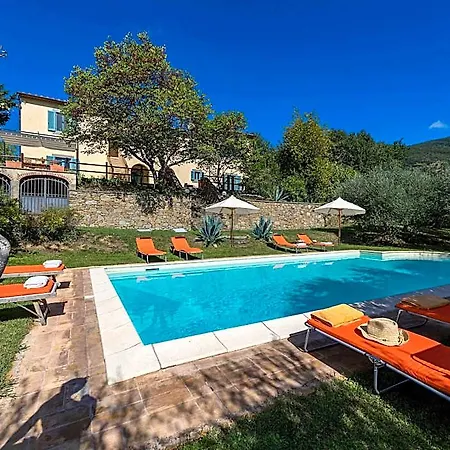 Casa Pippin 8, Emma Villa