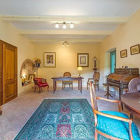 Casa Pippin 8, Emma Villa
